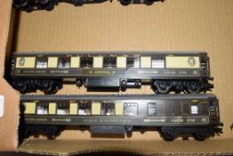 Four unboxed 00 gauge Hornby Pullman coaches to include Ansonia and a second class carriage