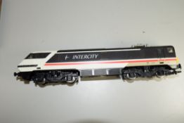 Unboxed 00 gauge Hornby Intercity Locomotive set no 82205/91014 (missing coach)