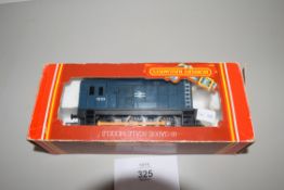 Boxed Hornby 00 gauge R780 BR class 08 diesel shunter locomotive No 08201