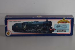 Boxed Bachmann 00 gauge 31.152 "Silver Jubilee" No 45552 locomotive