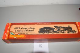 Boxed Hornby 00 gauge R390 GWR 4-4-0 "County of Oxford" locomotive No 3830
