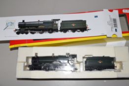 Boxed Hornby 00 gauge R2502 BR 4-6-0 Grange class "Overton Grange" locomotive, No 6879