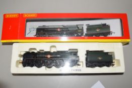 Boxed Hornby 00 gauge R2310 BR 4-6-2 Merchant Navy class "Elders Fyffes" locomotive No 35016