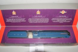 Boxed Hornby 00 gauge R328 4-6-2 Class A4 "Sir Ralph Wedgwood" locomotive No 4469