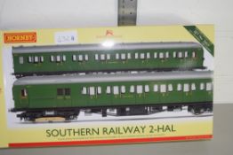 Boxed Hornby 00 gauge Southern Railway 2-HAL locomotive set