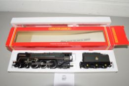 Boxed Hornby 00 gauge R329 BR 4-6-2 "William Shakespeare" locomotive No 70004