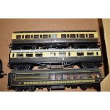 Group of two unboxed 00 gauge Hornby coaches