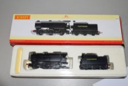 Boxed Hornby 00 gauge R2343 SR 0-6-0 Class Q1 "C8" locomotive No C8