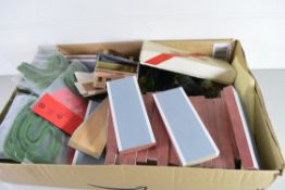 Box containing railway accessories, mainly scenery, wooden platforms etc