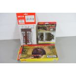 Hornby stone tunnel portals no R8511 together with a Hornby Cotswold stone wall pack no R8540, and a
