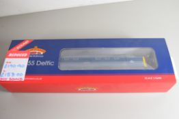 Boxed Bachmann 00 gauge 32-526 DS Class 55 "Ballymoss" BR blue, No 55018 locomotive