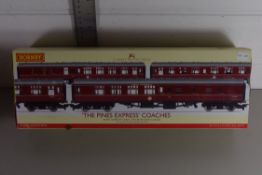 Boxed Hornby 00 gauge "The Pines Express" coaches set