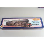 Boxed Bachmann 00 gauge 31-553A V2 "Coldstreamer" BR black, early emblem No 4844 locomotive