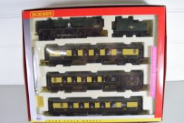Boxed Hornby 00 gauge "The Cunarder" 213 Squadron set