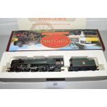 Boxed Locomotives Toplink from Hornby 00 gauge R242 BR Britannia class "Robert Burns" locomotive