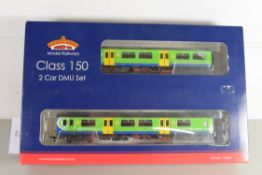 Boxed Bachmann 00 gauge 32-926 Class 150-1 DMU two-car "Centro" locomotive