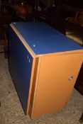 MELAMINE KITCHEN TABLE/CUPBOARD, WIDTH APPROX 79CM