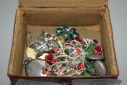 BOX CONTAINING COSTUME JEWELLERY