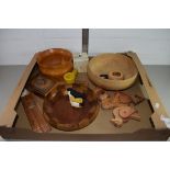 TRAY CONTAINING TREEN ITEMS, WOODEN BOWLS ETC