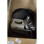 BOX CONTAINING KITCHEN TINS ETC