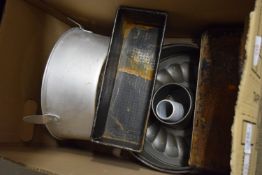 BOX CONTAINING KITCHEN TINS ETC