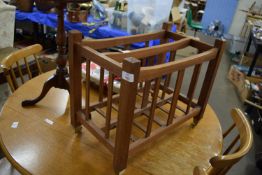 MAGAZINE RACK, LENGTH APPROX 52CM