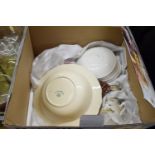 BOX CONTAINING HOUSEHOLD CERAMICS INCLUDING MEAKIN ETC