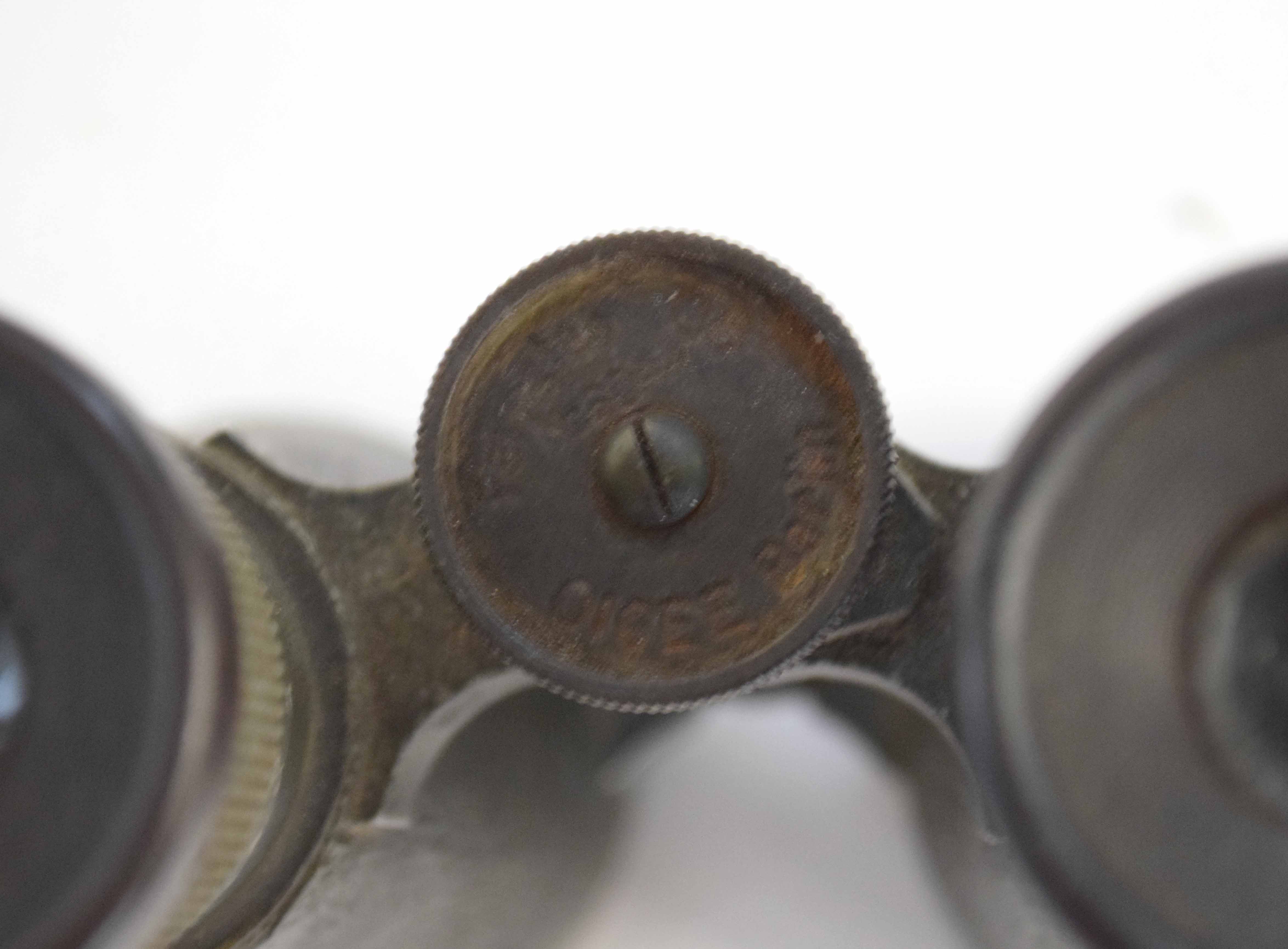 Pair of WWI period Imperial German Fernglas binoculars, maker's mark on focus wheel "Fernglas 08 - Image 2 of 4