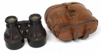 Cased pair of binoculars circa early 20th century, by D McGregor & Co