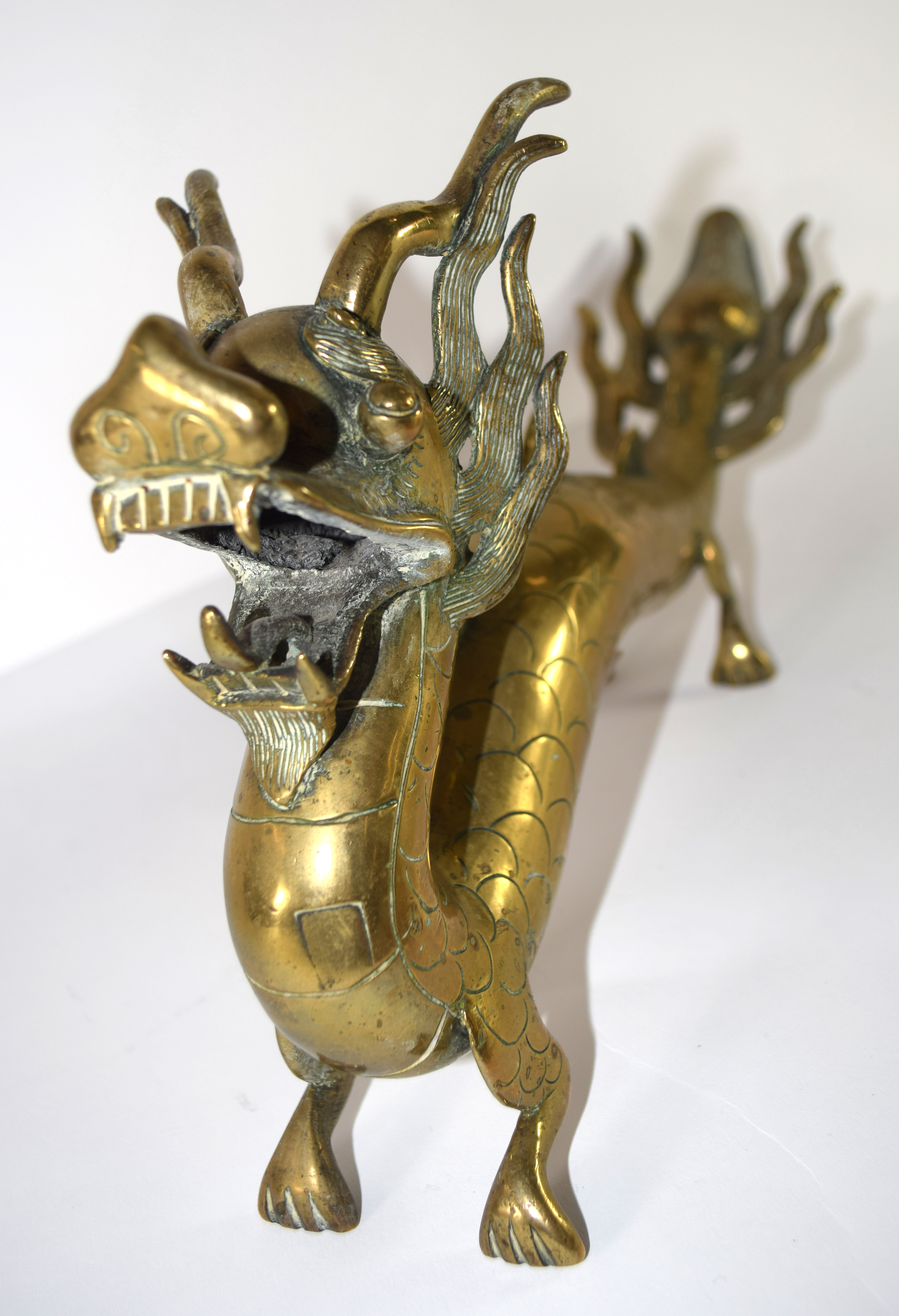 Large brass model of a Chinese dragon, 36cm long - Image 2 of 2