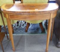 Fold-top card table with inlaid and cross banded decoration, width approx 91cm