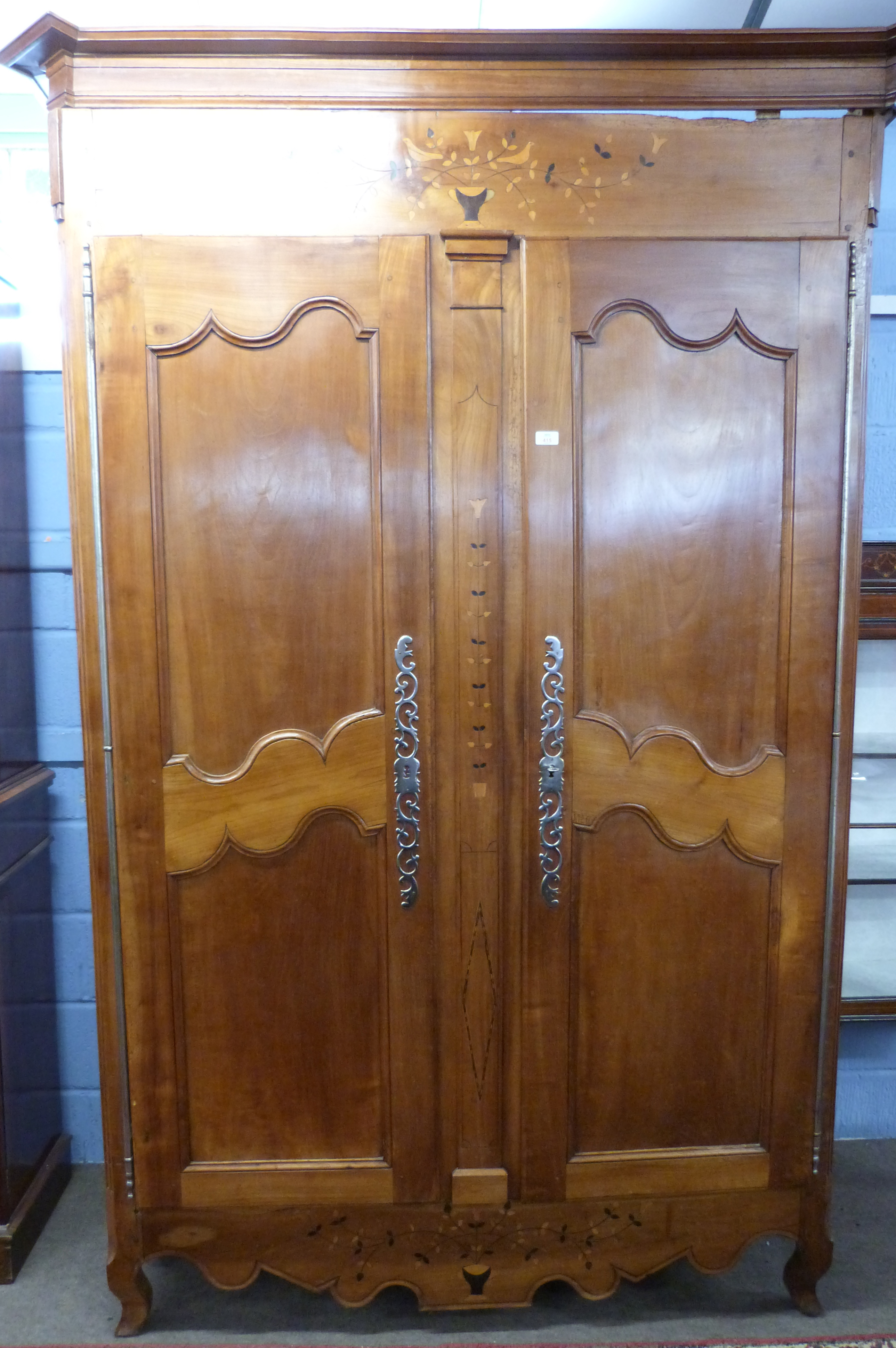 Large inlaid armoire, width approx 140cm - Image 2 of 6