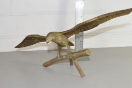 BRASS DESK FIGURE OF AN EAGLE, WINGSPAN APPROX 43CM