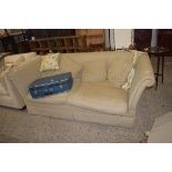 KNOLE END THREE SEATER MODERN SOFA, LENGTH APPROX 210CM