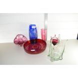 QTY OF GLASS ITEMS, VASES ETC
