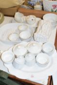 QTY OF HOUSEHOLD CERAMICS INCLUDING RAMEKINS ETC