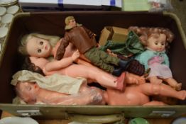 SUITCASE CONTAINING QTY OF VARIOUS VINTAGE DOLLS INCLUDING ACTION MAN, CLOTHING ETC