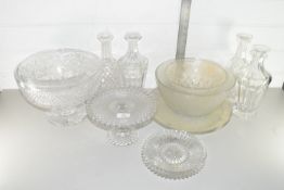 QTY OF VARIOUS GLASS WARES