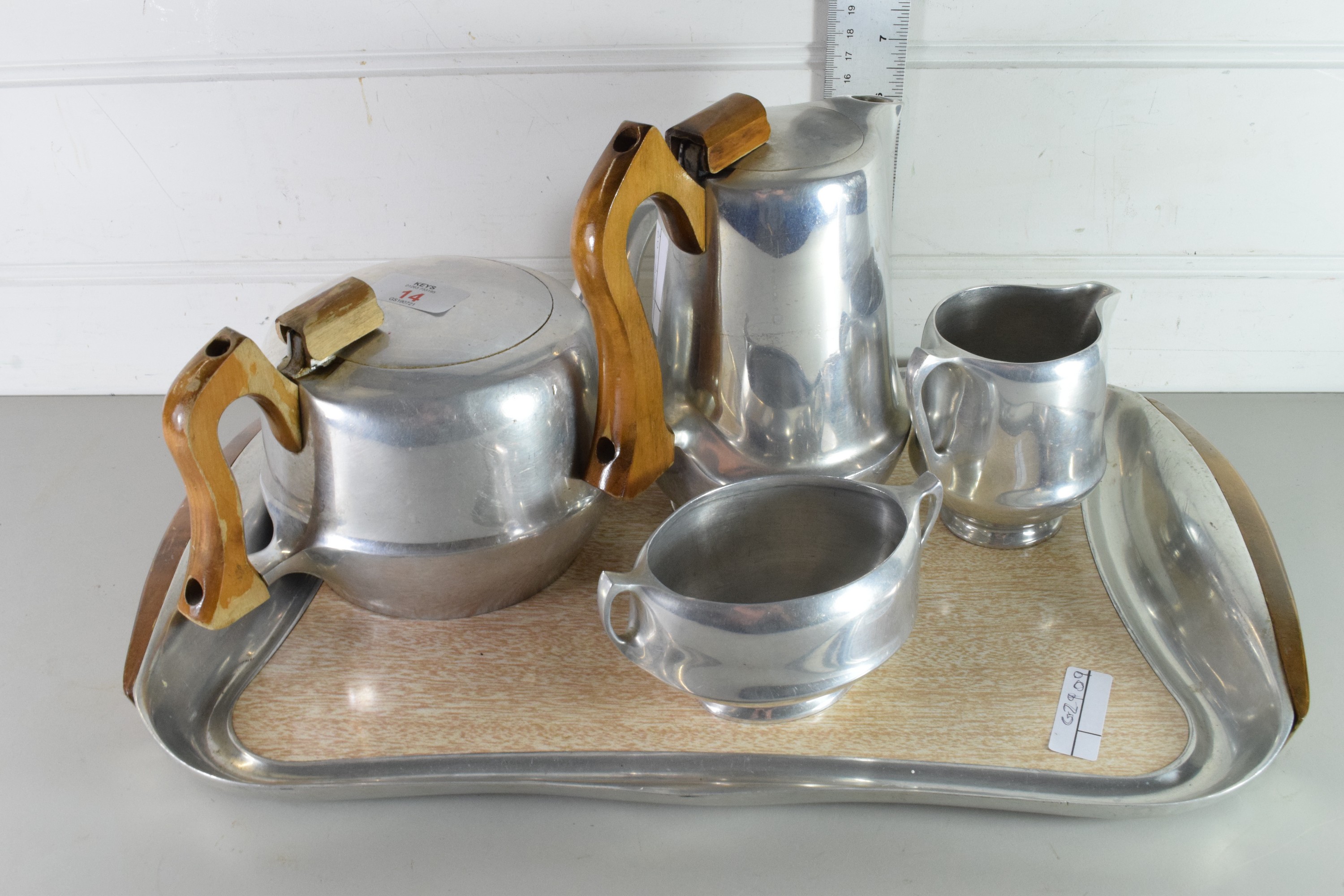 PIQUOT WARE COFFEE/TEA SET COMPRISING TEA POT, COFFEE POT, MILK, SUGAR AND TRAY