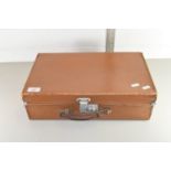 SMALL VINTAGE SUITCASE, LENGTH APPROX 41CM