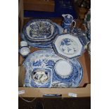 BOX OF VARIOUS MIXED BLUE AND WHITE CERAMICS TO INCLUDE 19TH CENTURY WILLOW PATTERN STRAINERS,