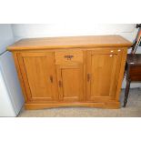 MODERN LIGHT OAK SIDEBOARD WITH SINGLE DRAWER AND THREE PANELLED DOORS, 35CM WIDE