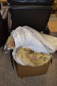 BOX OF GOOD QUALITY FLORAL LINED CURTAINS ETC