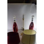 MIXED LOT: THREE MODERN TABLE LAMPS WITH SHADES