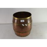 SMALL COPPER AND BRASS BAND COAL BUCKET FORMED AS A BARREL