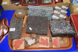 COLLECTION OF VARIOUS INDIAN FABRIC PRINTING BLOCKS, ASSORTED SIZES AND DESIGNS