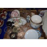 BOX OF MIXED WARES TO INCLUDE GLASS JUGS, ROYAL WORCESTER FLAN DISH, ETC