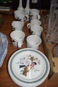 QTY OF PORTMEIRION BIRDS OF BRITAIN TEA AND TABLE WARES