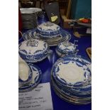 QTY OF F WINKLE WEALDON WARE, KNOWSLEY DESIGN DINNER WARES