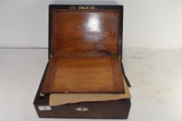 VICTORIAN ROSEWOOD AND MOTHER OF PEARL INLAID WRITING SLOPE (A/F)